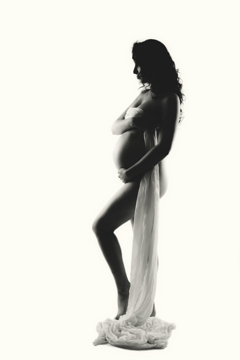 צילום הריון אומנותי