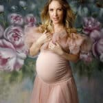צילום הריון בשמלות מיוחדות